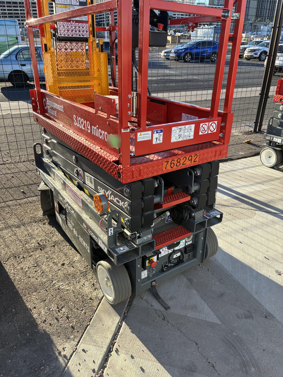 2026 SKYJACK SJ3219M Step Up