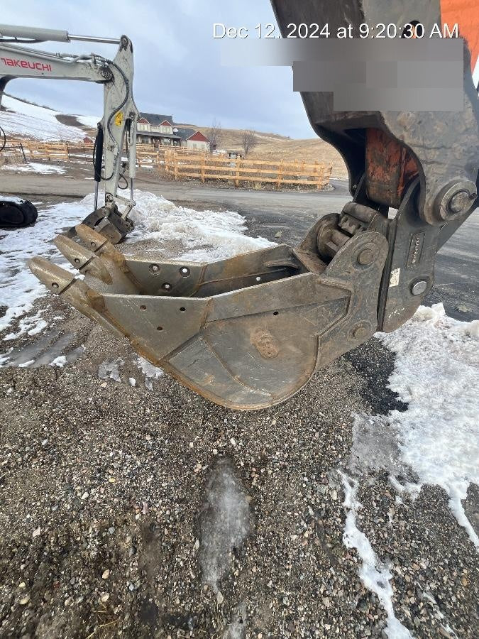 2020 PALADIN 18" Bucket, Mini Excavator - Paladin