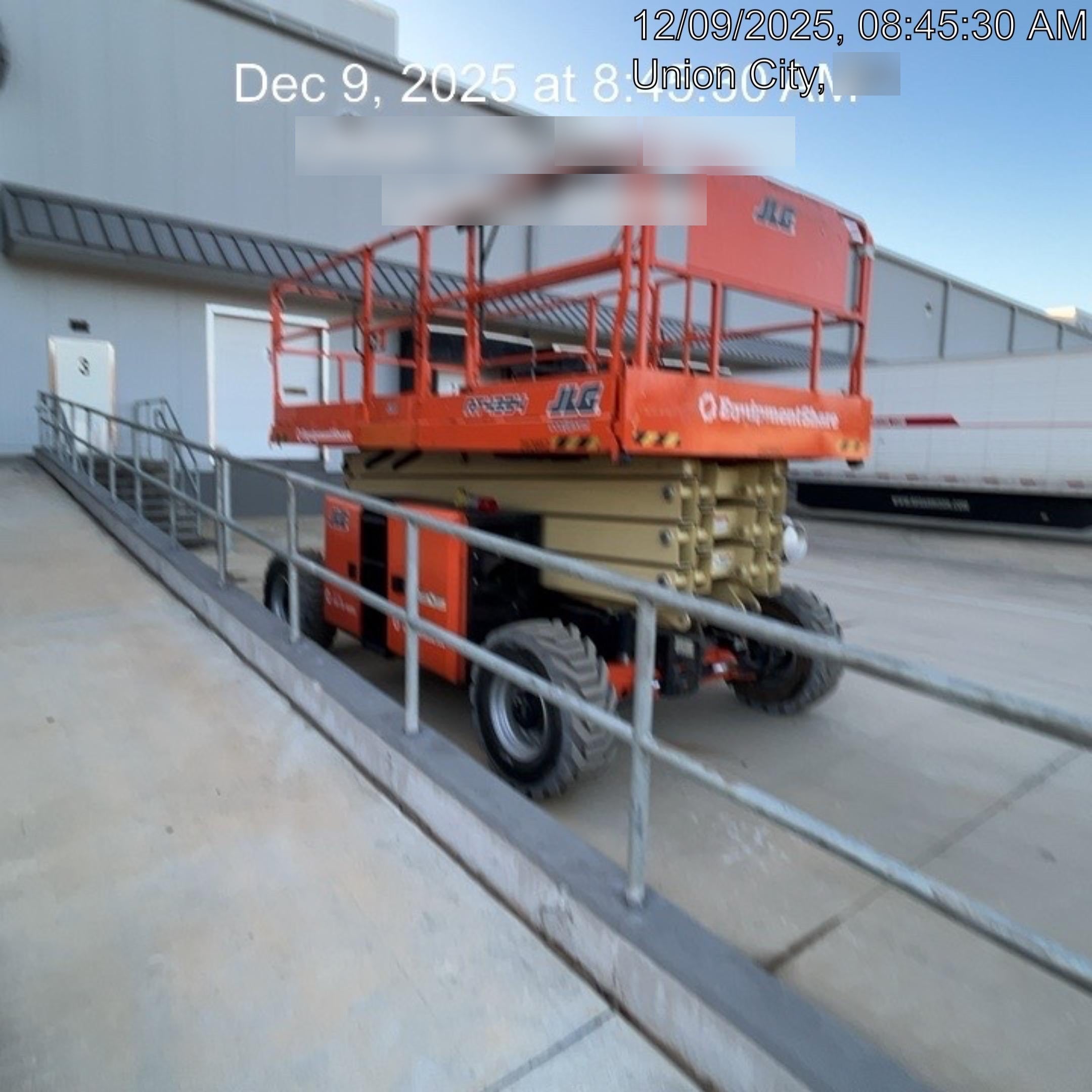 2022 JLG RT4394