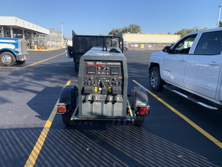 2021 Lincoln Electric Dual Maverick 200/200X Ready Pak 3 (includes trailer, cable rack, fender light kit)