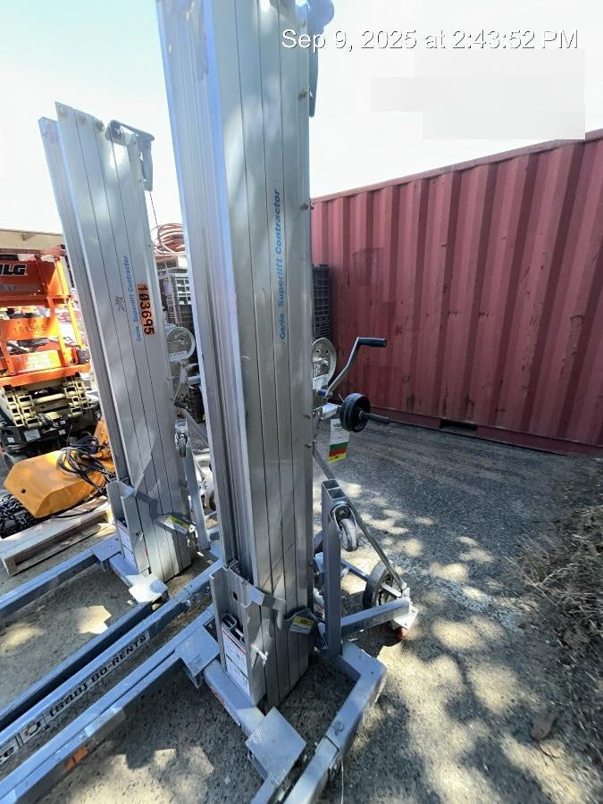 2020 GENIE SLC-24