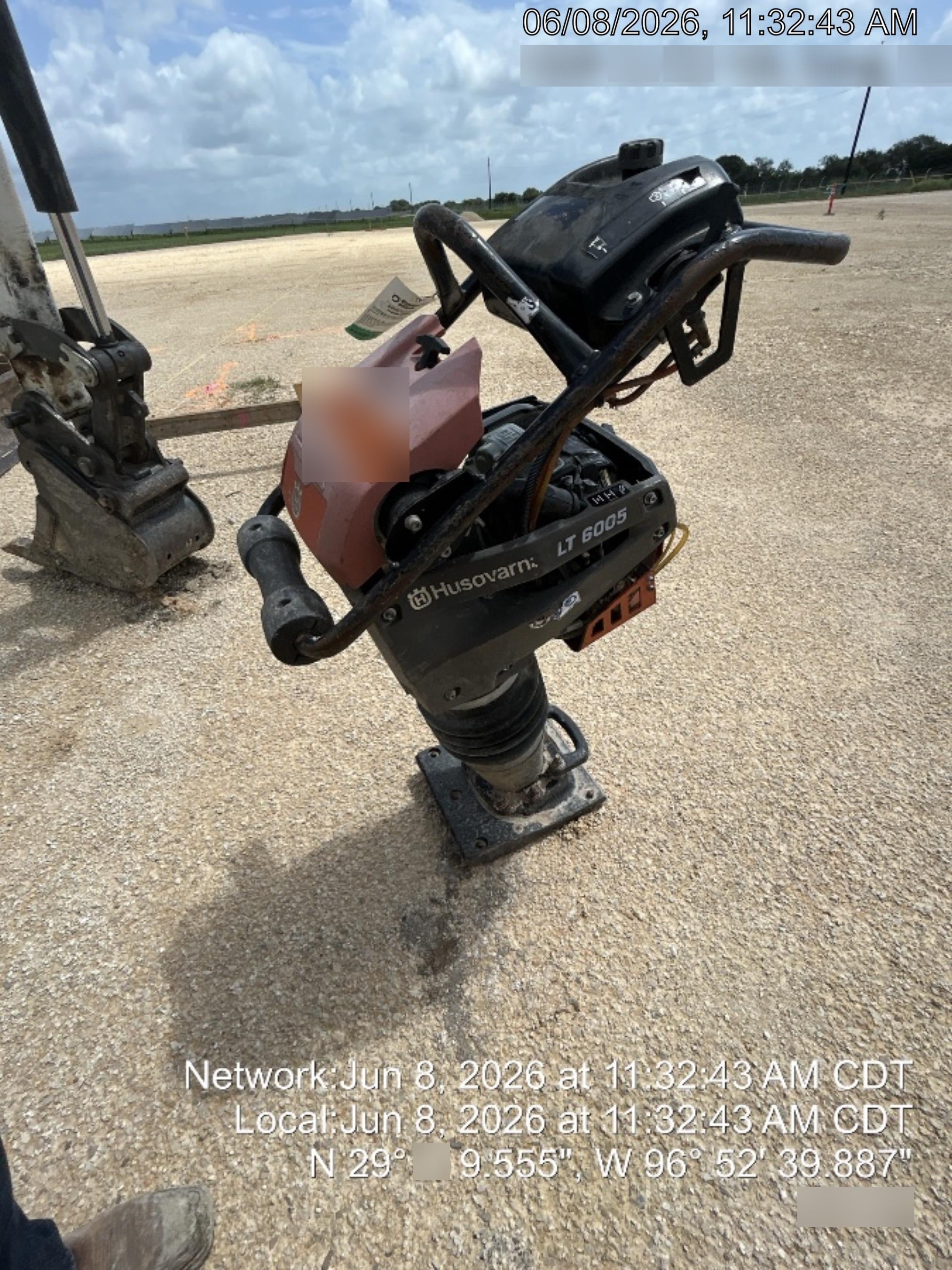 2024 HUSQVARNA LT6005