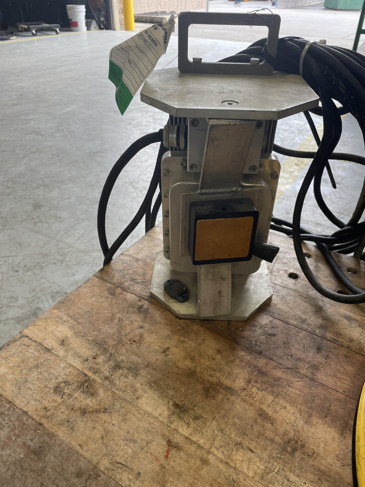 2022 WORKSITE LIGHTING PetroPRO Handy 24639