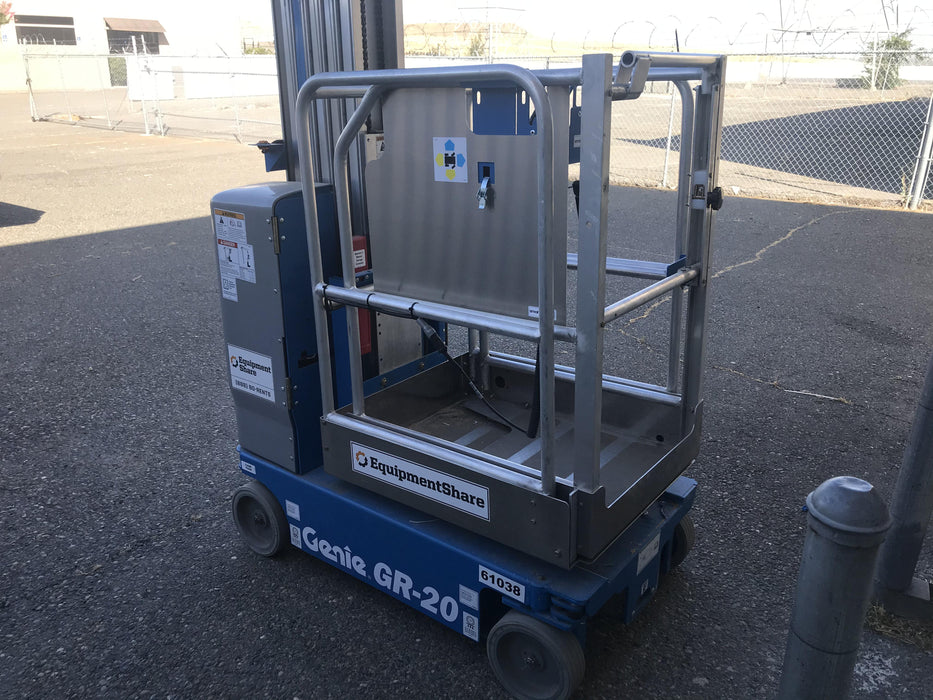2019 GENIE GR-20