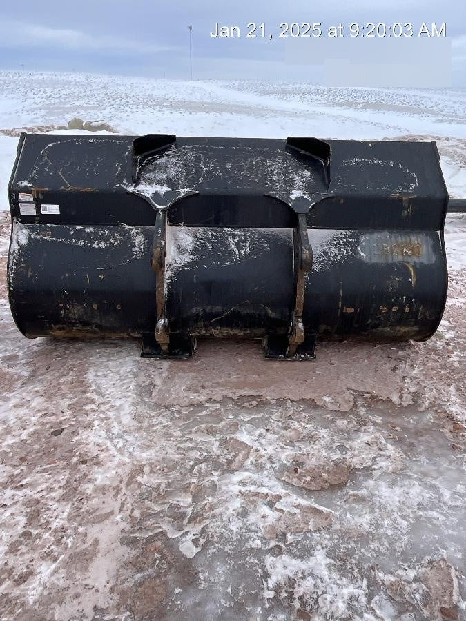 2022 PALADIN 3.0 cu yd Bucket - Paladin