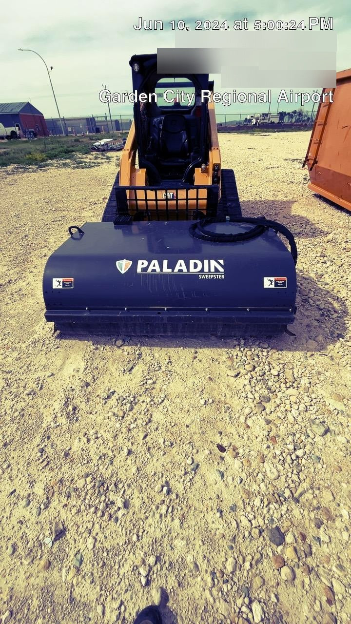 2020 PALADIN Sweepster SB72