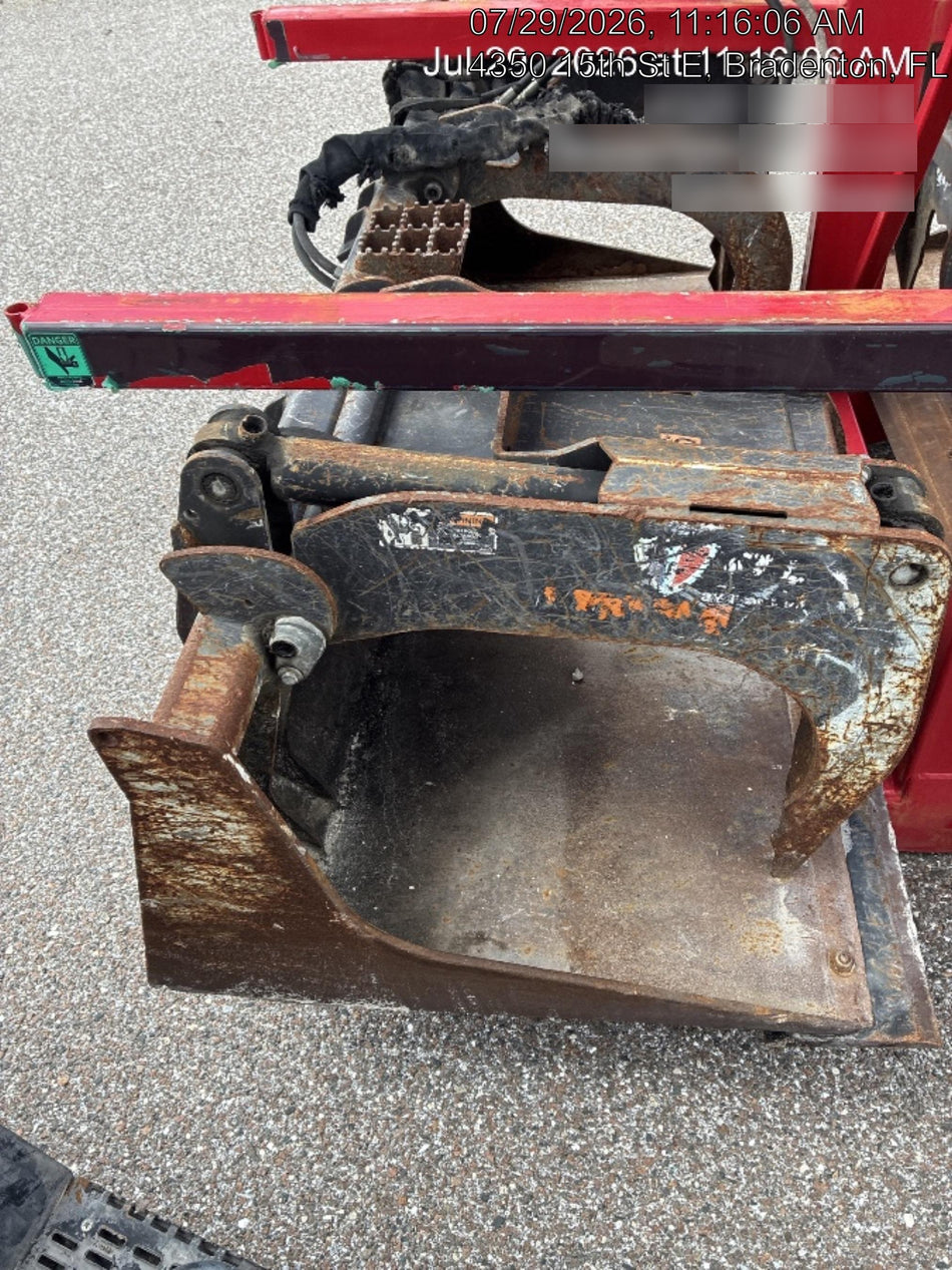 2019 PALADIN 76" Scrap Grapple Bucket - Paladin