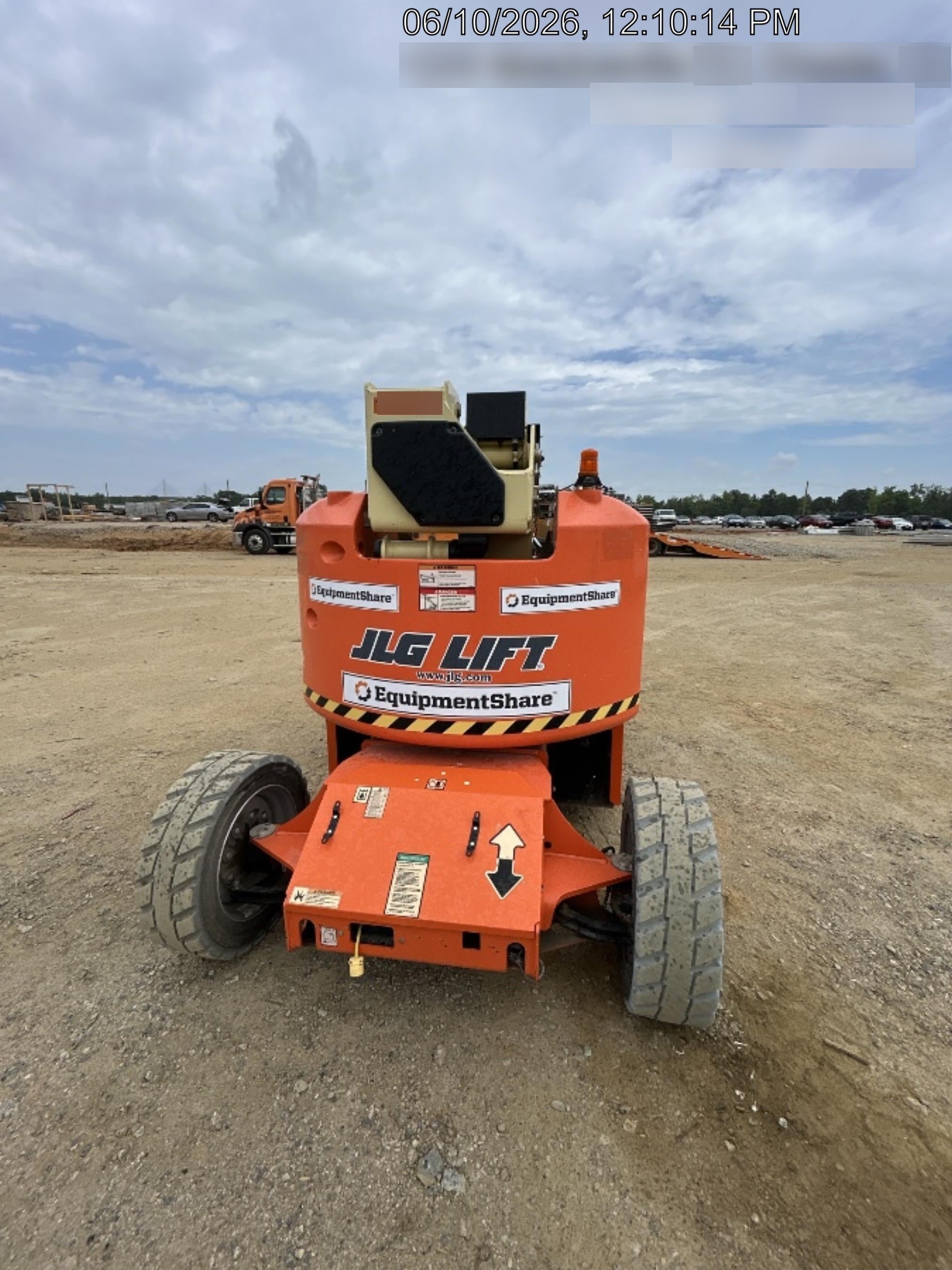2021 JLG E450AJ