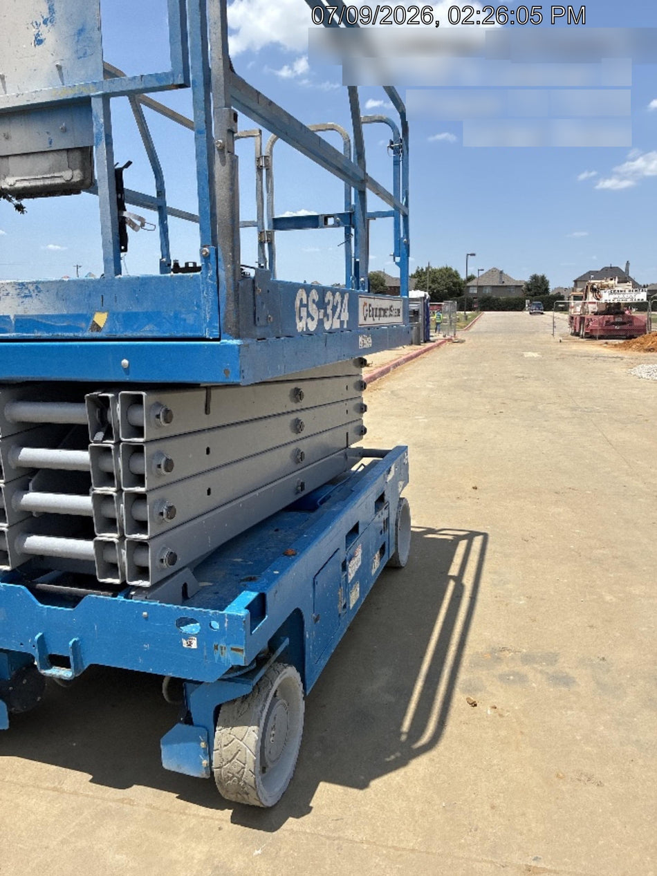 2022 GENIE GS-3246