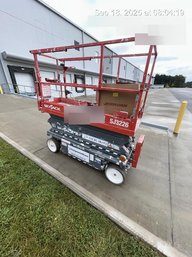 2021 SKYJACK SJ3226