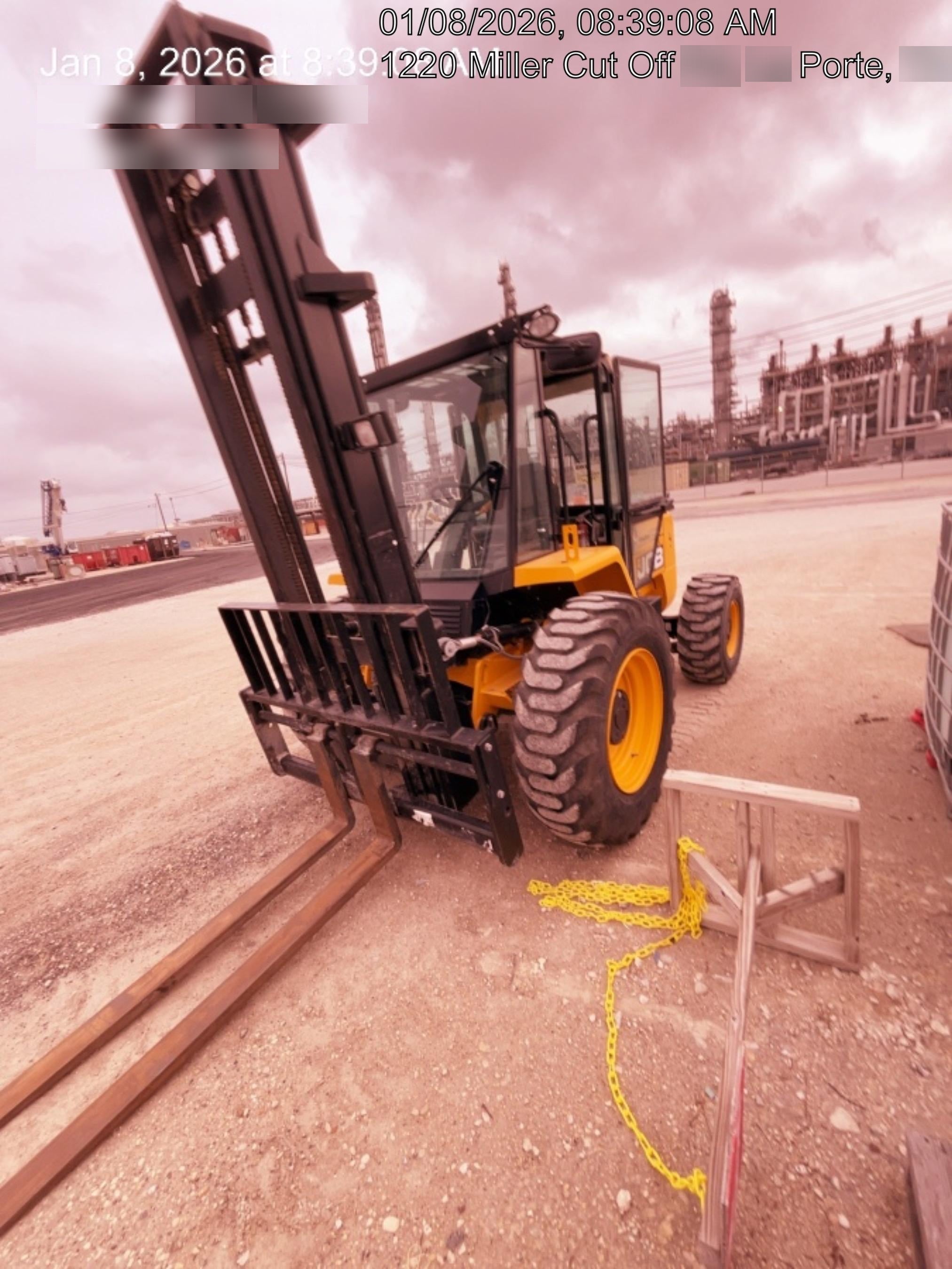 2025 JCB 930-4
