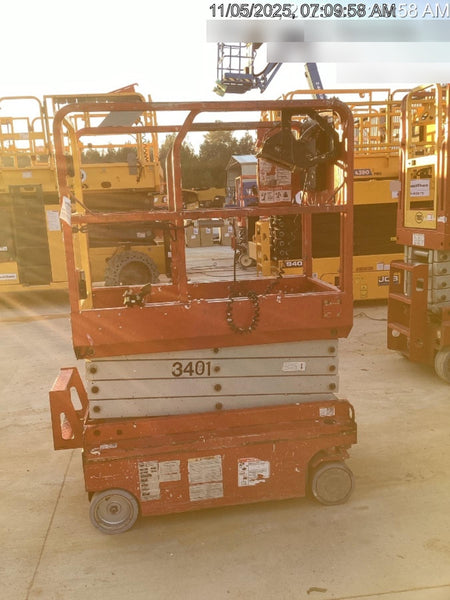 2017 MEC 1330SE MEC 1330SE Scissor Lift