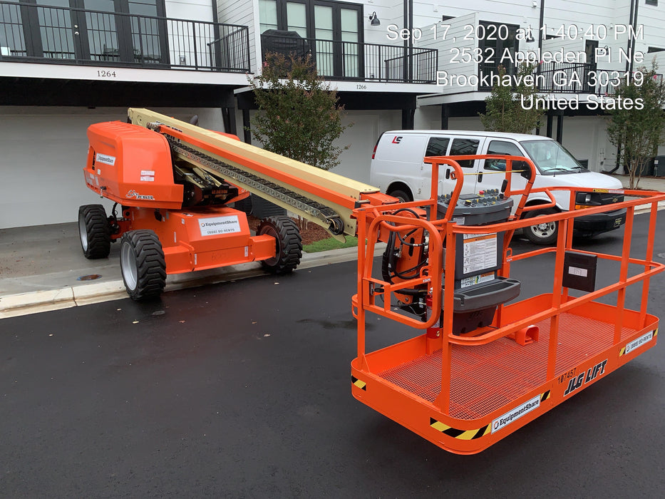 2020 JLG 600S