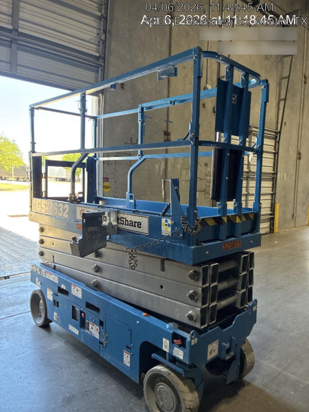2023 GENIE GS-2632