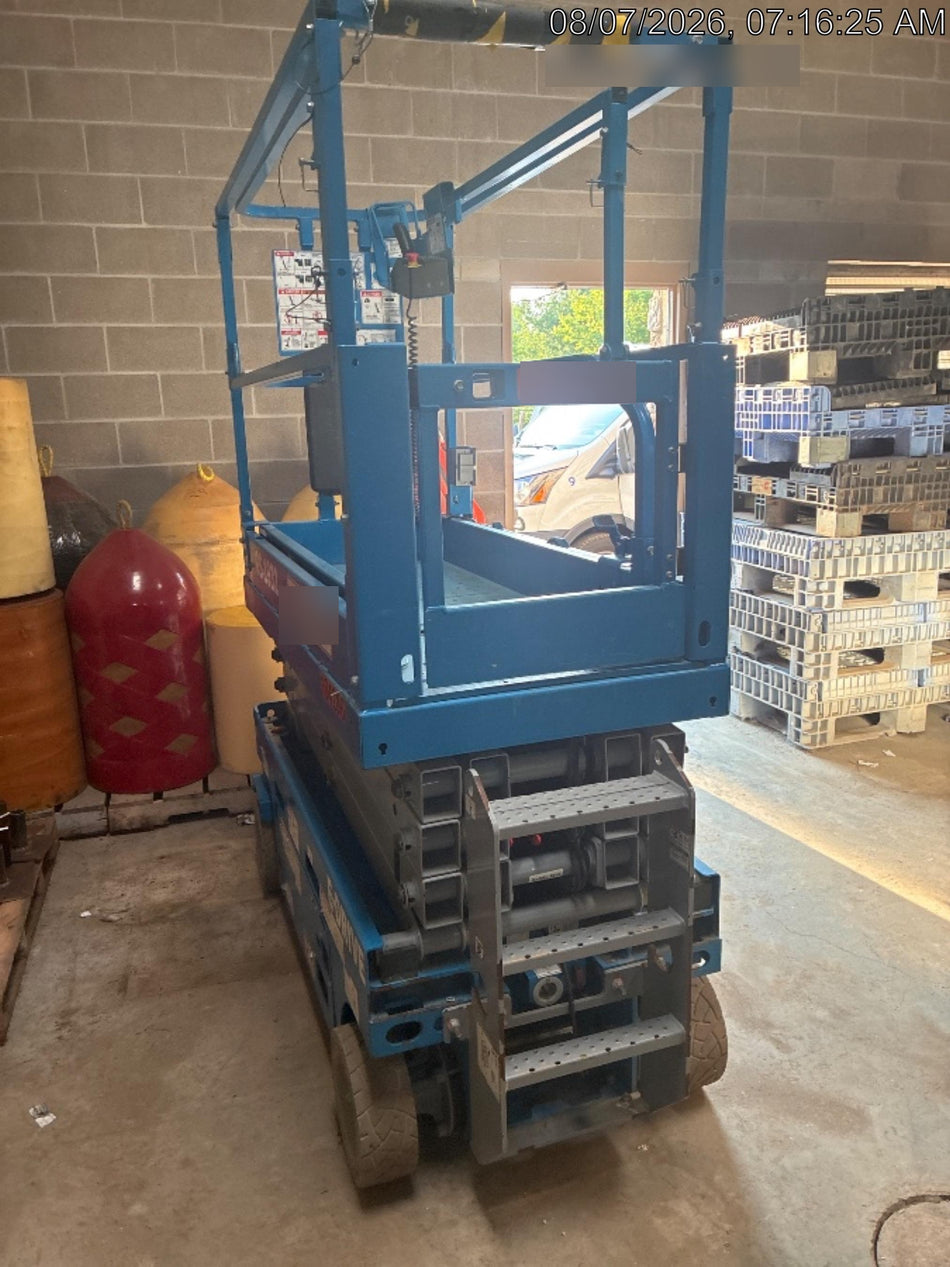 2021 GENIE GS-1932