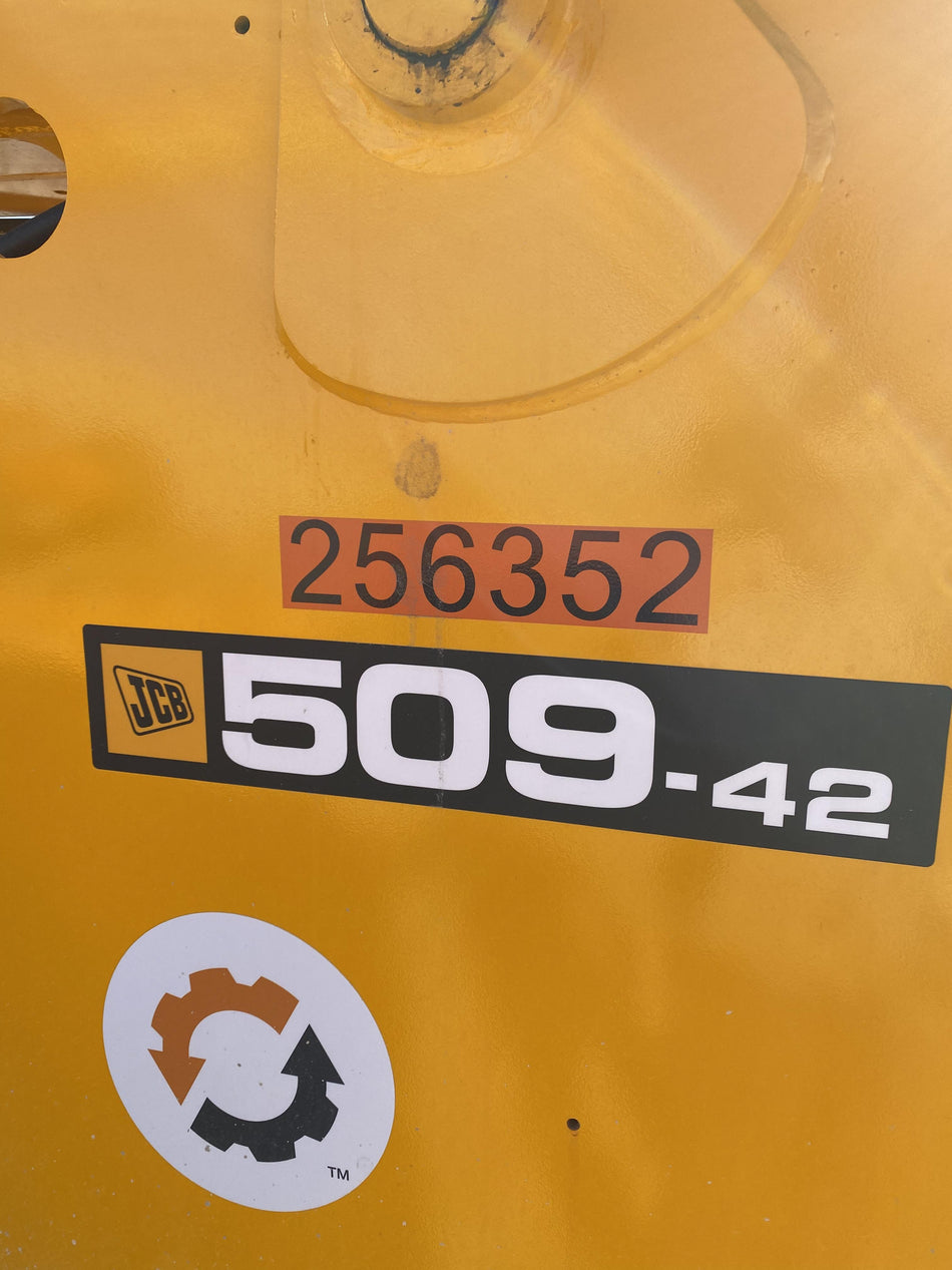 2022 JCB 509-42