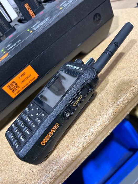 2023 MOTOROLA R7 DISPLAY