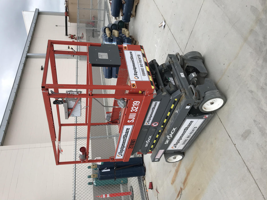 2019 Skyjack SJIII-3219 Standard Options