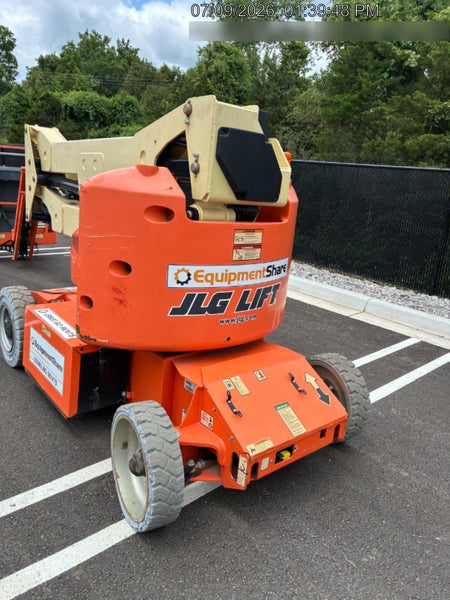 2019 JLG E400AJPN