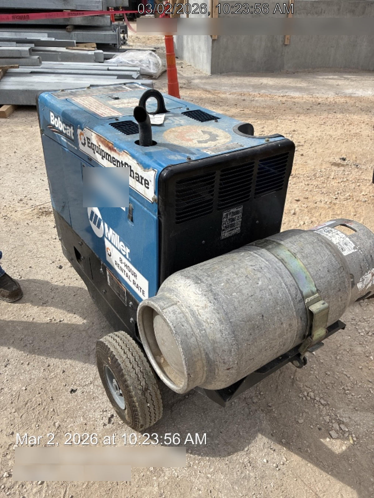 2019 Miller Electric BOBCAT 250 Standard w/Running Gear, Bracket, Hose