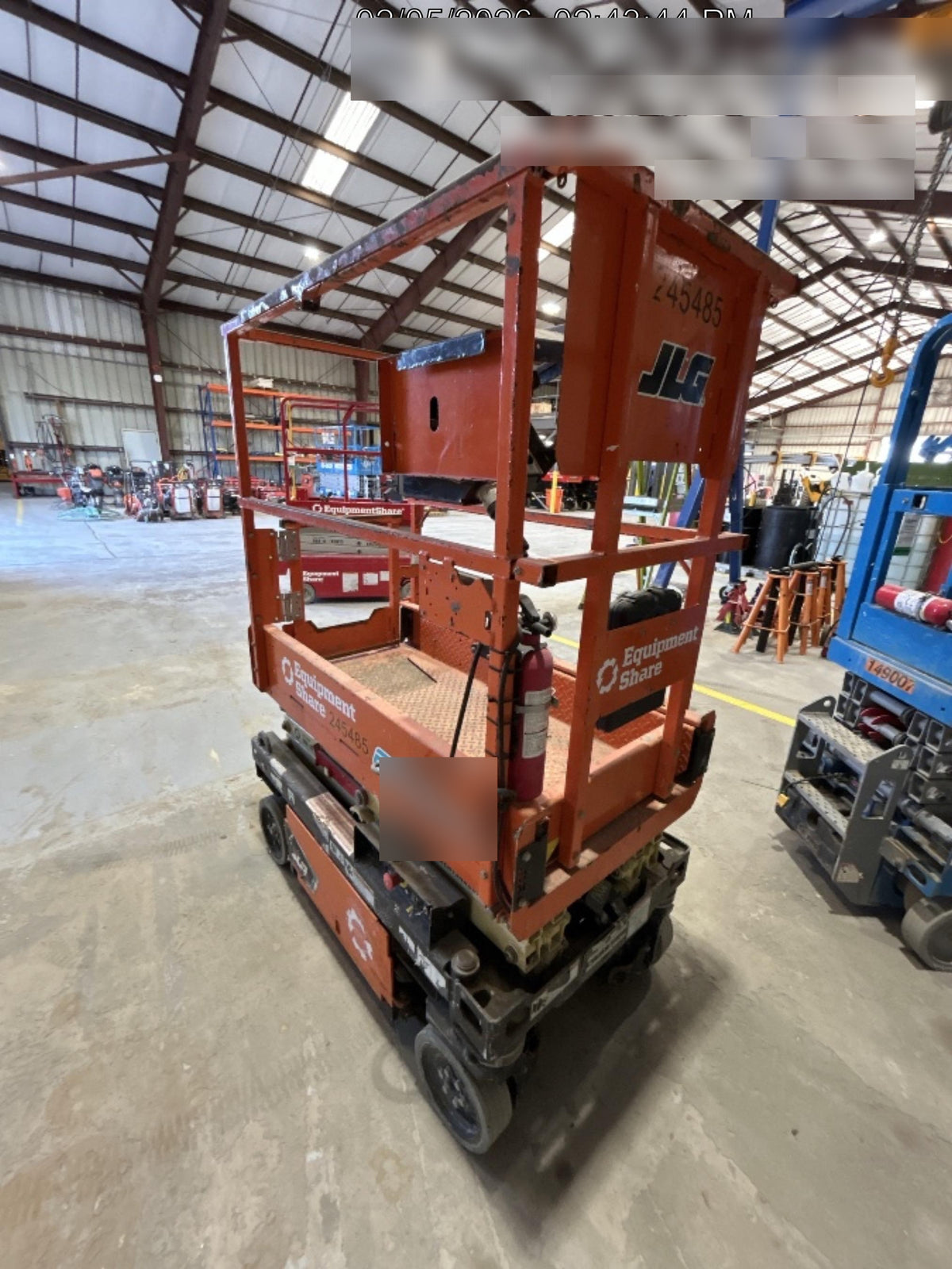 2022 JLG ES1330L