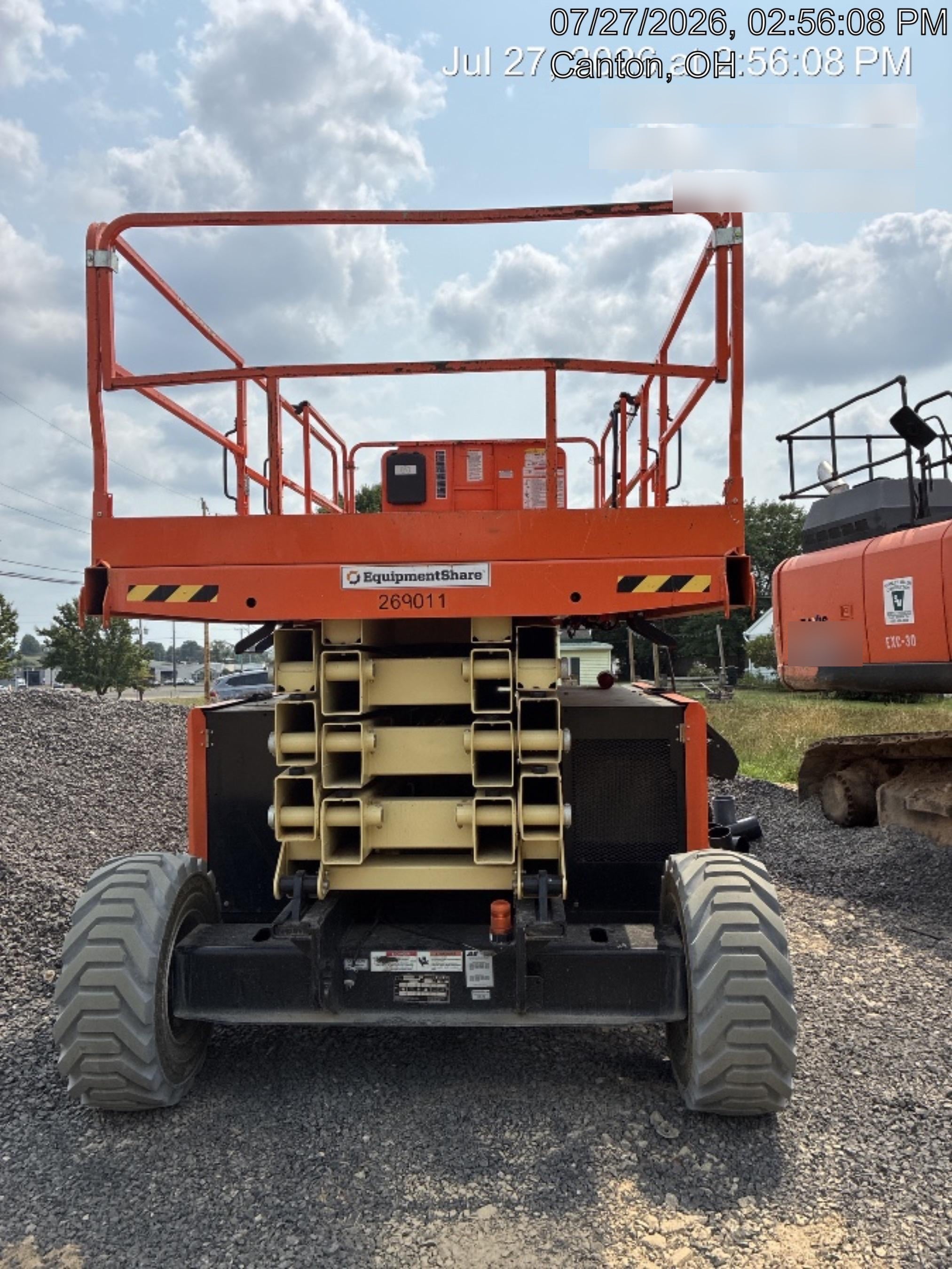 2022 JLG 4394RT