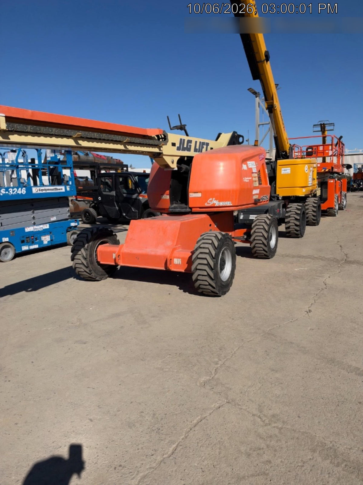 2023 JLG 460SJ