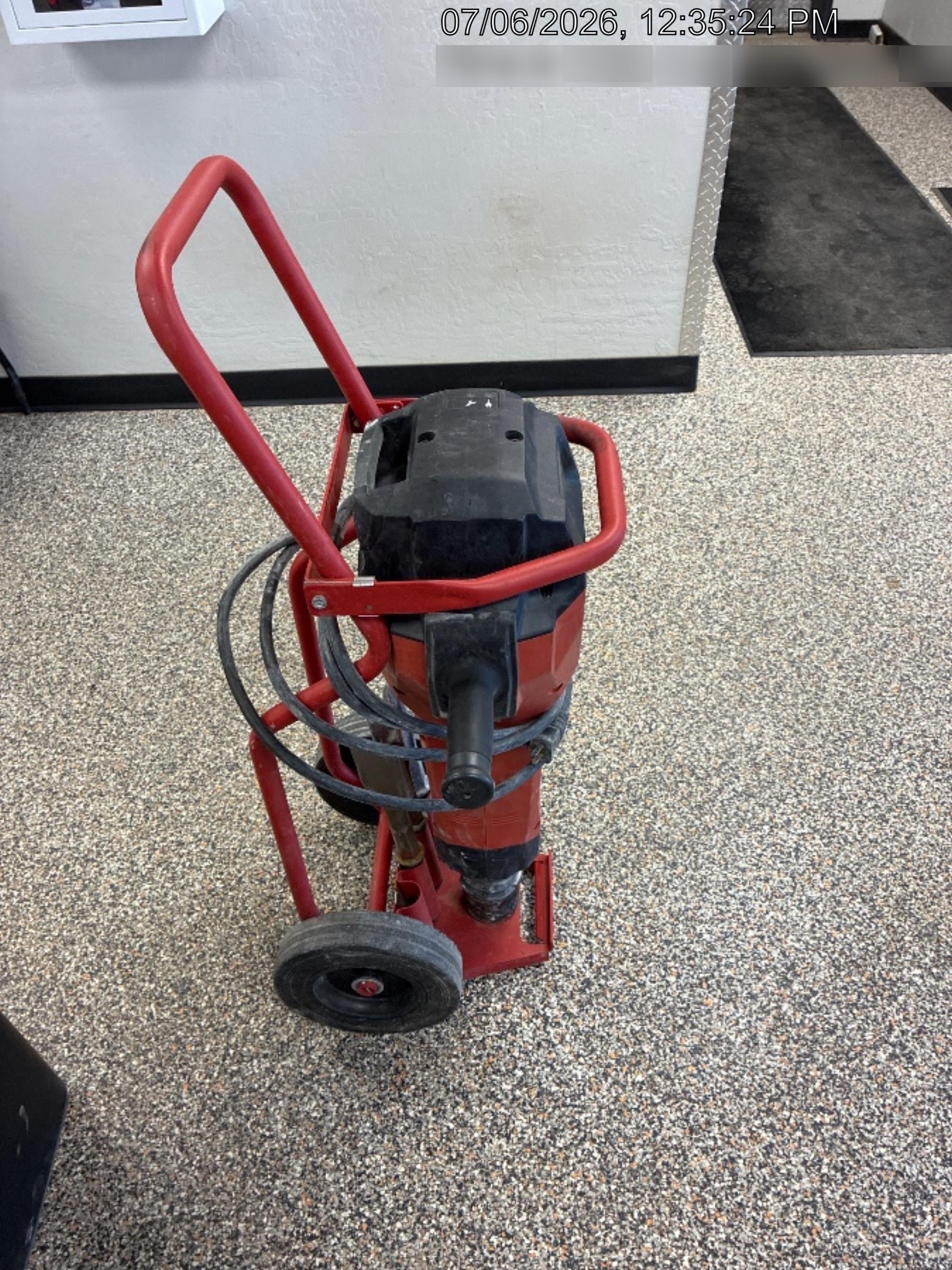 2024 HILTI TE 3000-AVR