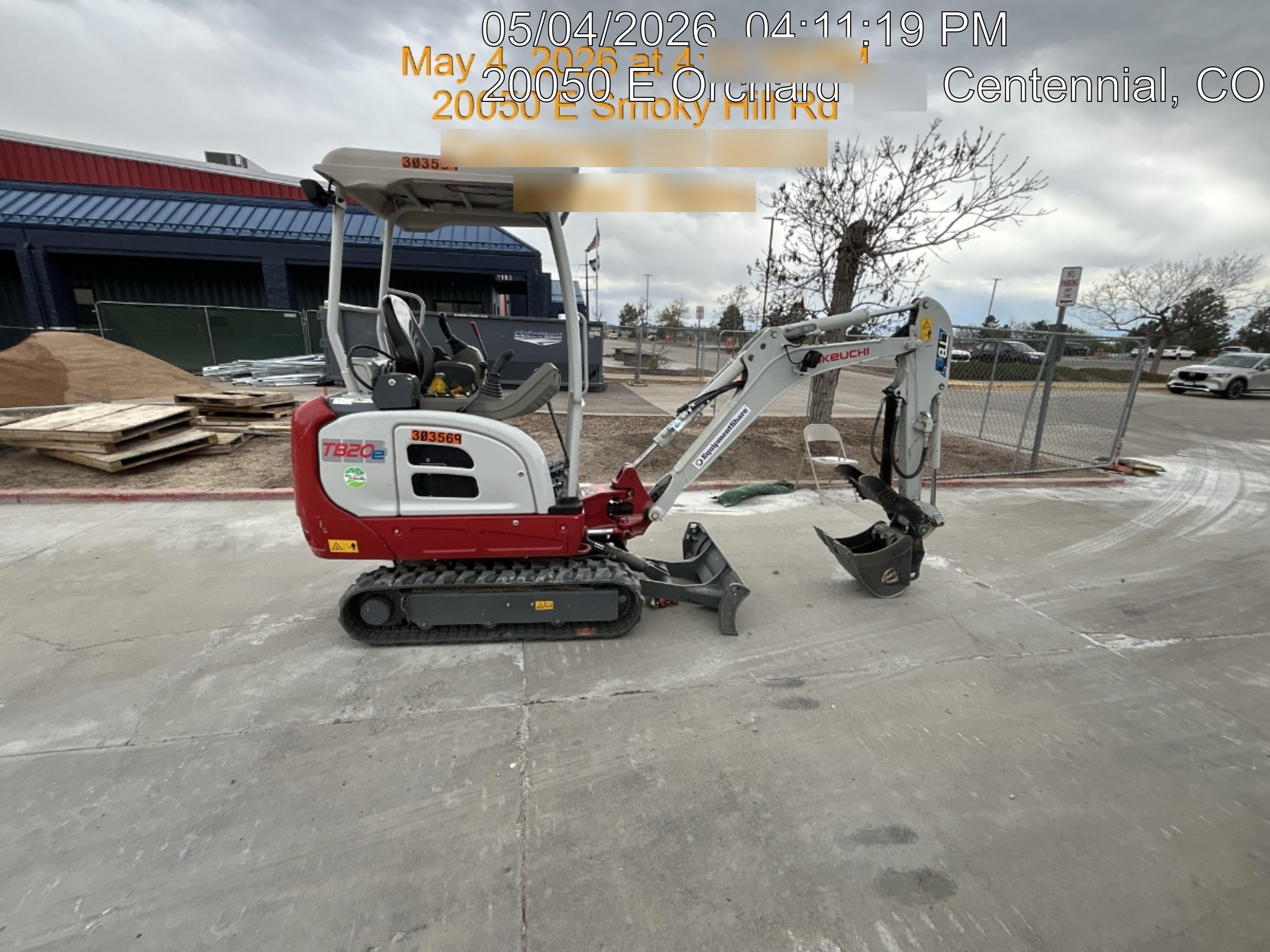 2023 TAKEUCHI TB20e