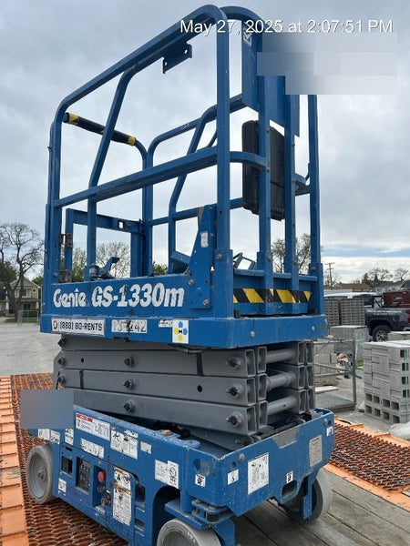 2021 GENIE GS-1330m