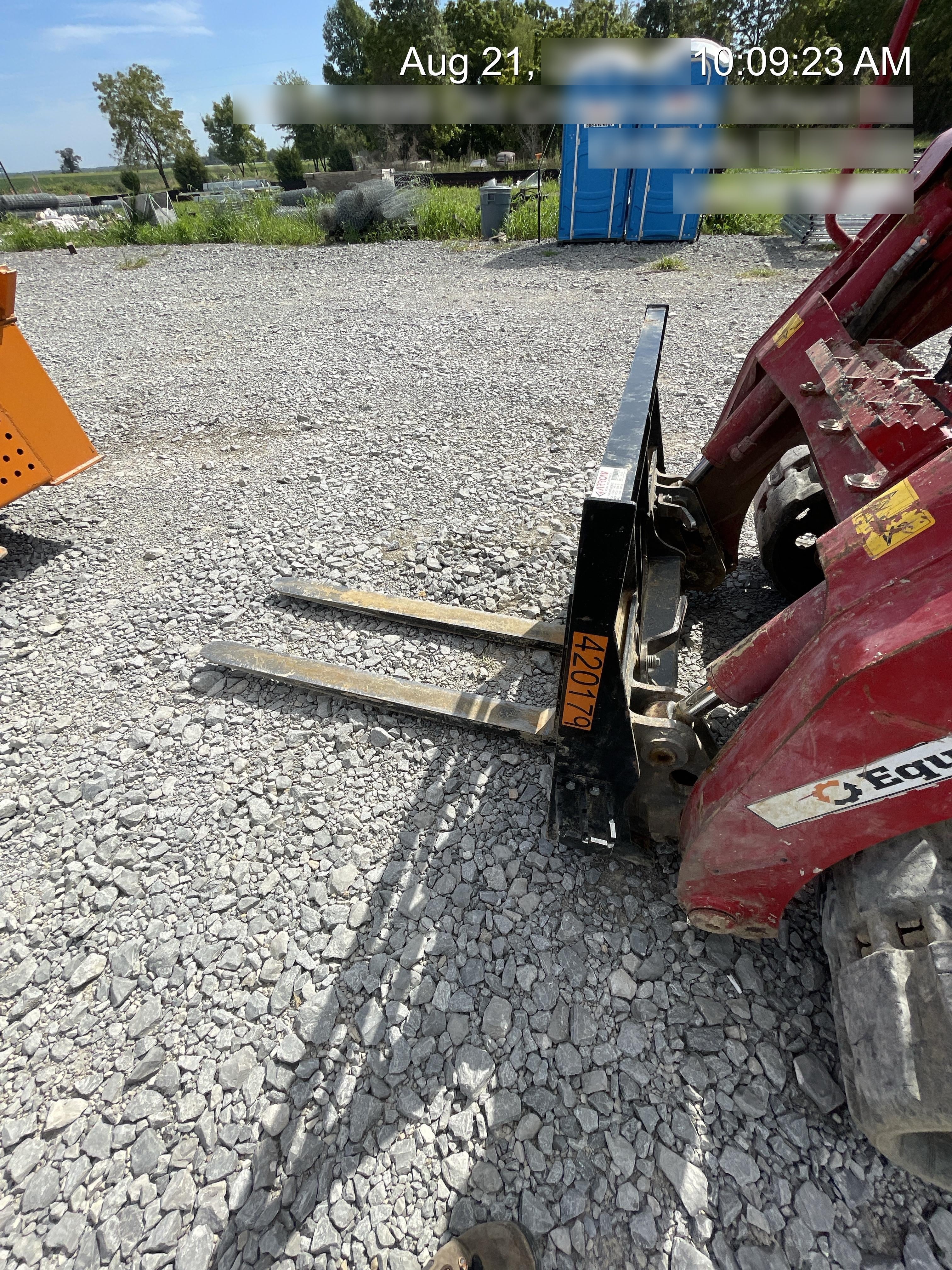 2024 ARROW MATERIAL HANDLING 48" Pallet Forks - Arrow