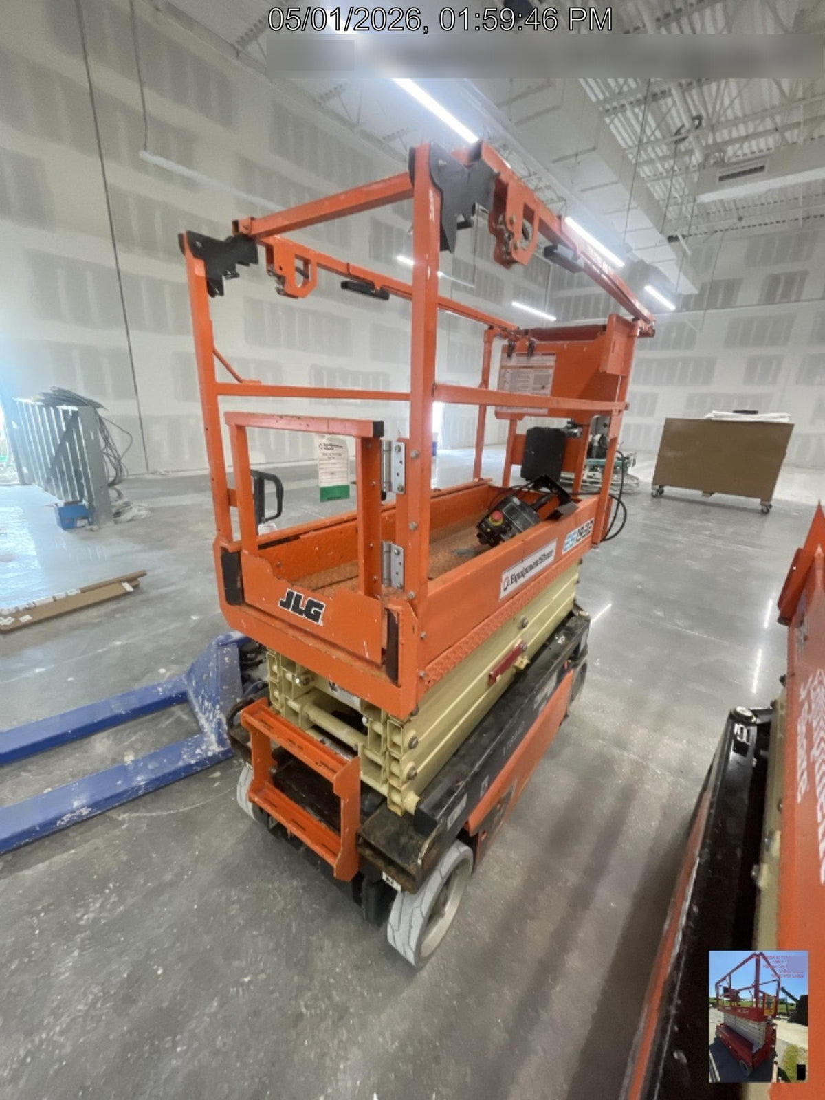 2021 JLG ES1932