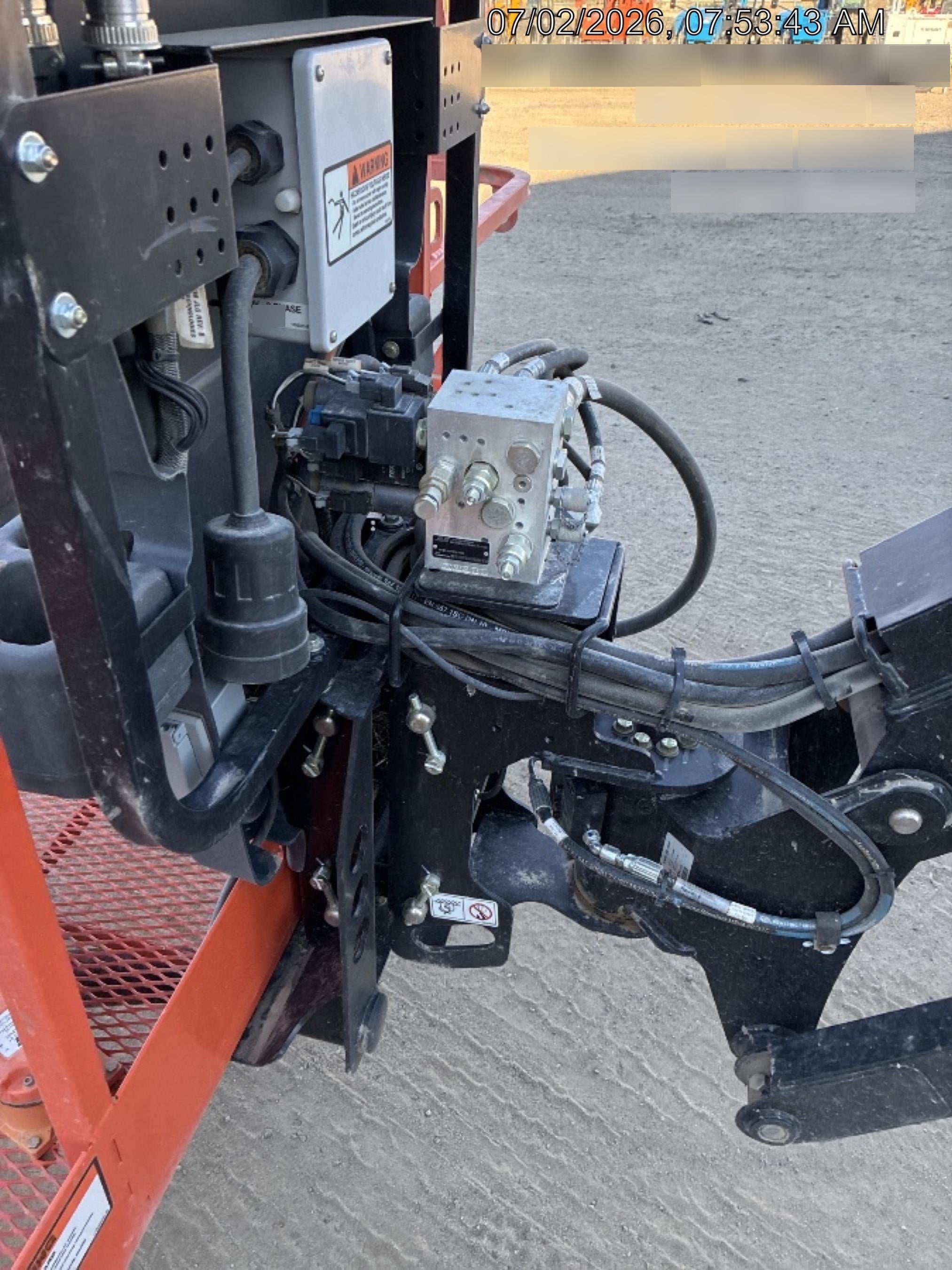 2025 JLG 660SJ