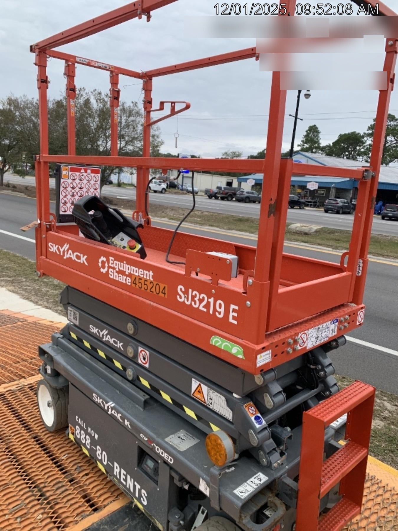 2024 SKYJACK SJ3219E