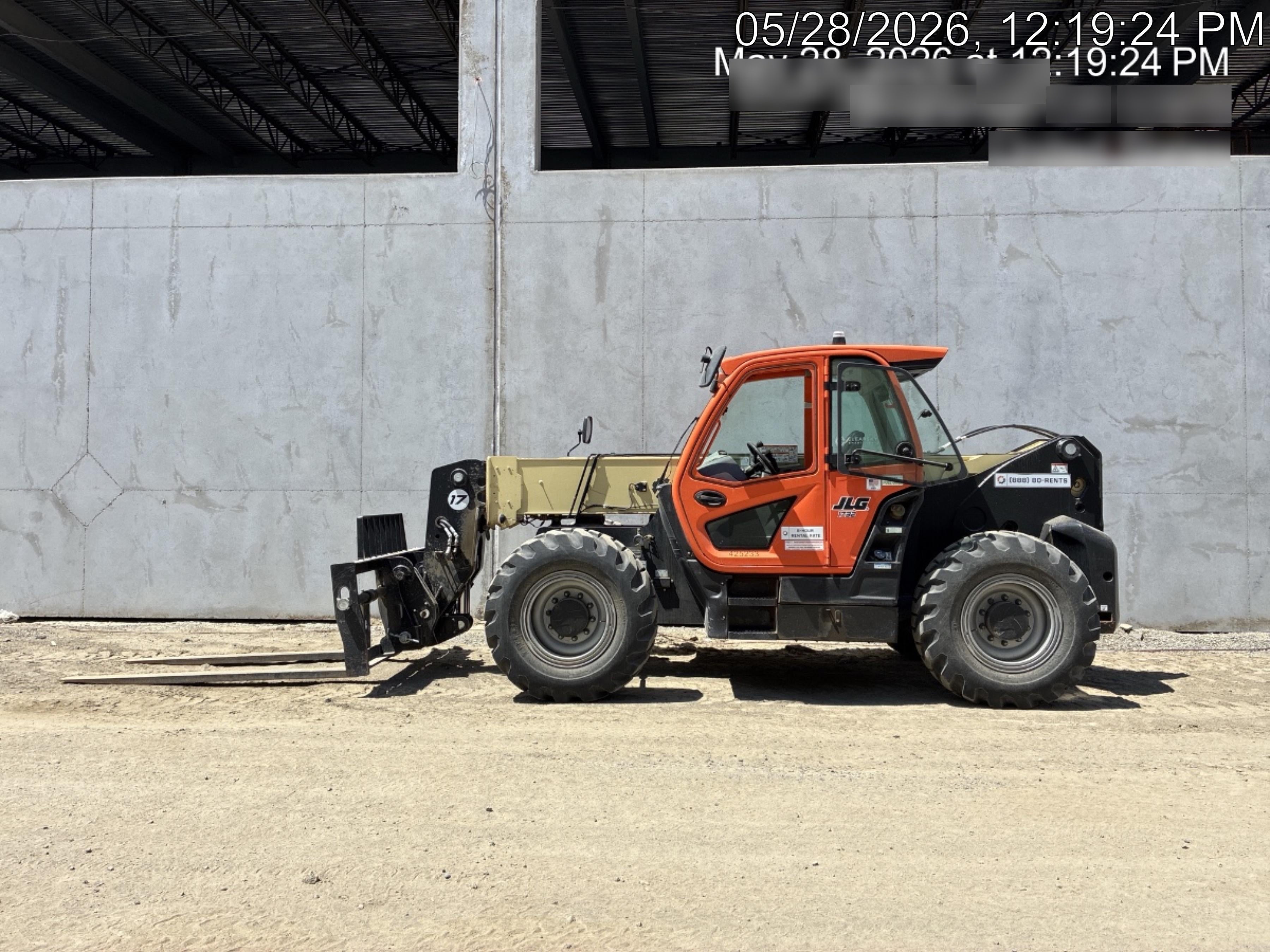 2024 JLG 1732