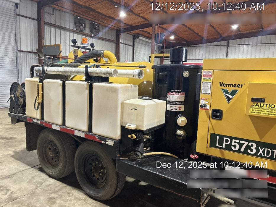 2021 VAC-TRON LP573XDT