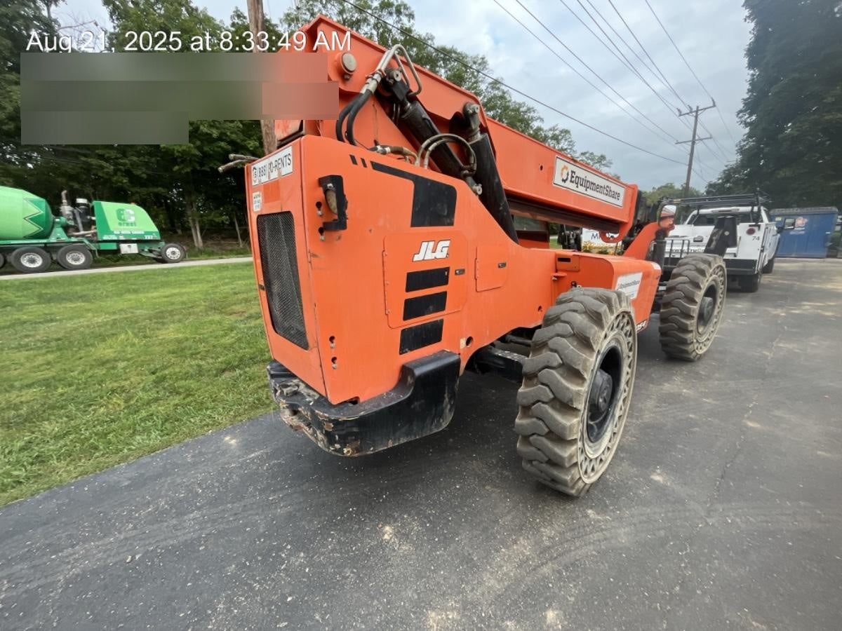 2019 SKYTRAK 10054