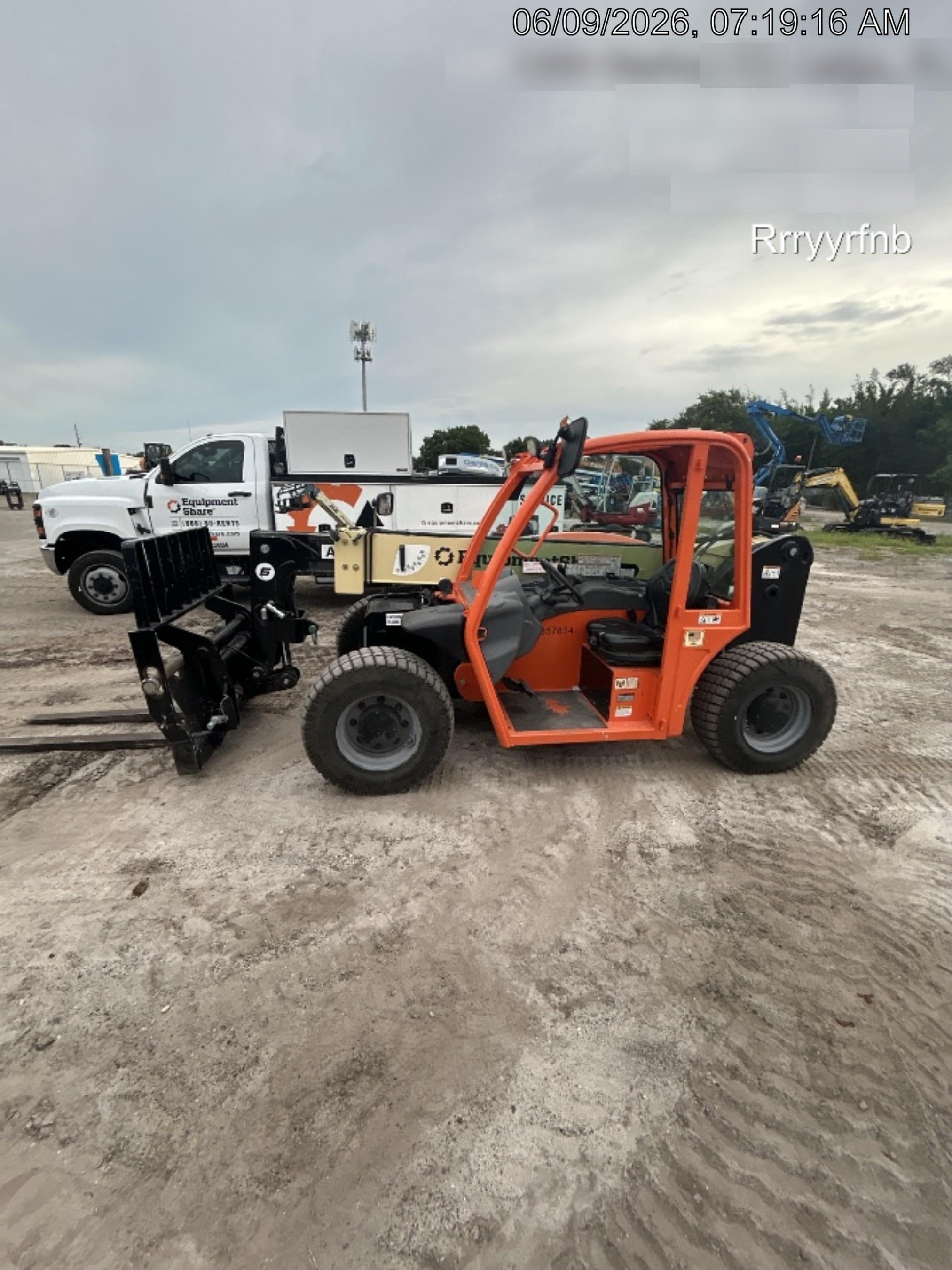 2023 JLG G5-18A