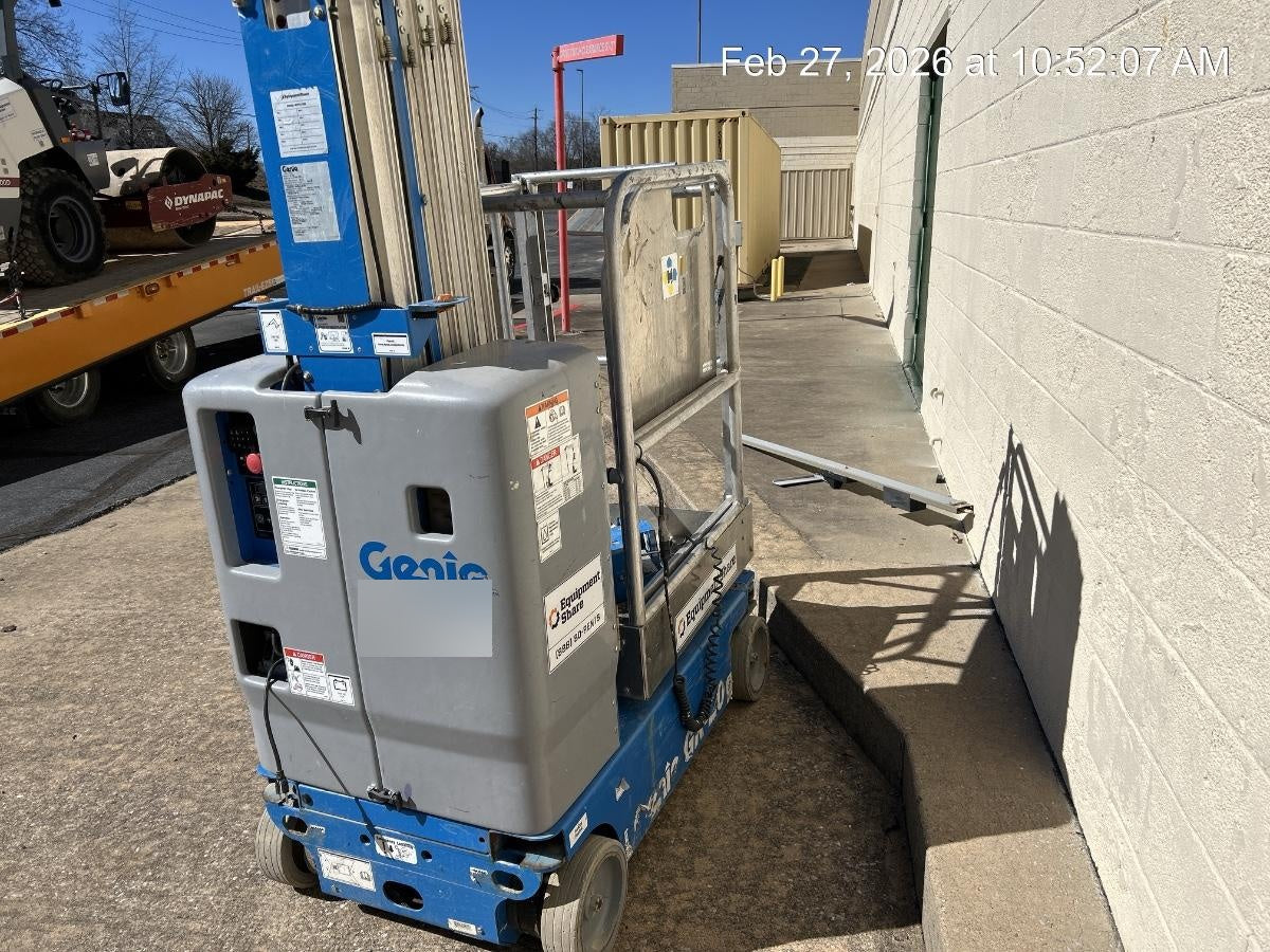 2019 GENIE GR-20