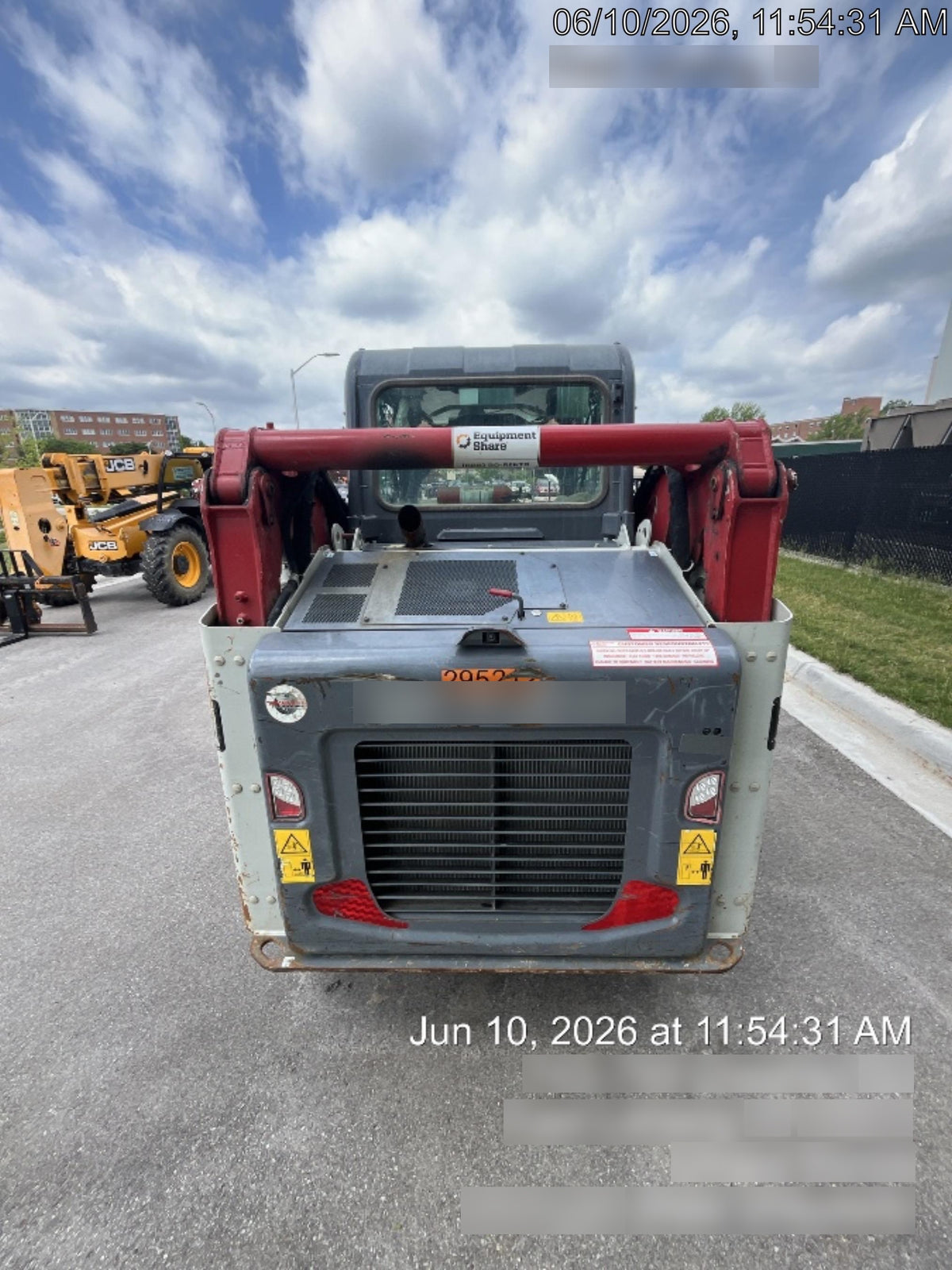 2023 TAKEUCHI TL10V2-CR