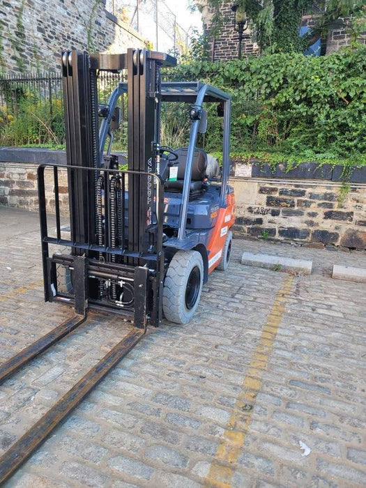 2022 TOYOTA 50-8FGU25