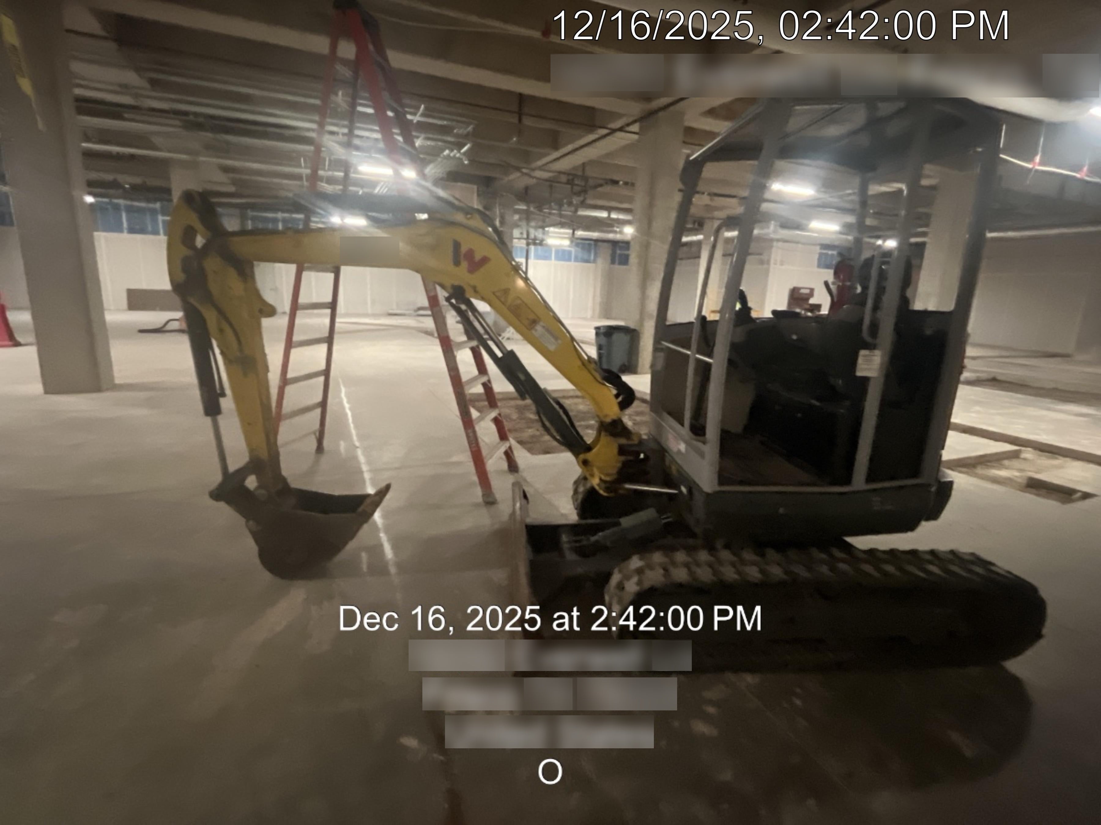 2019 Wacker Neuson EZ26 MX, Trk, Long, Canopy w/Manual Coupler, 3-40mm Pin Kits, 12"/18"/24" Pin on Buckets