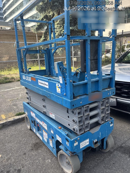 2020 Genie GS-1930 Solid Non Marking Tires, Beacon, Folding rails with half height swing gate