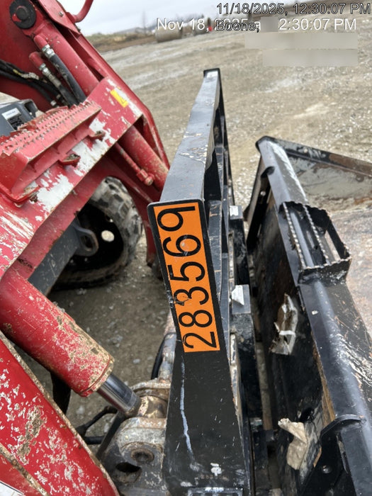 2022 ARROW MATERIAL HANDLING 48" Pallet Forks - Arrow