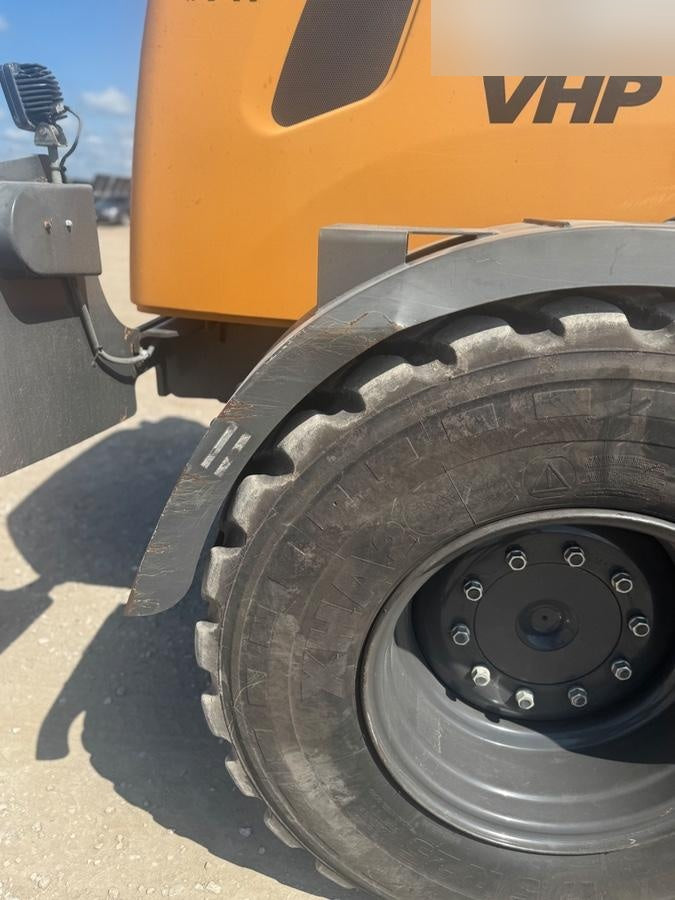 2020 CASE 856C