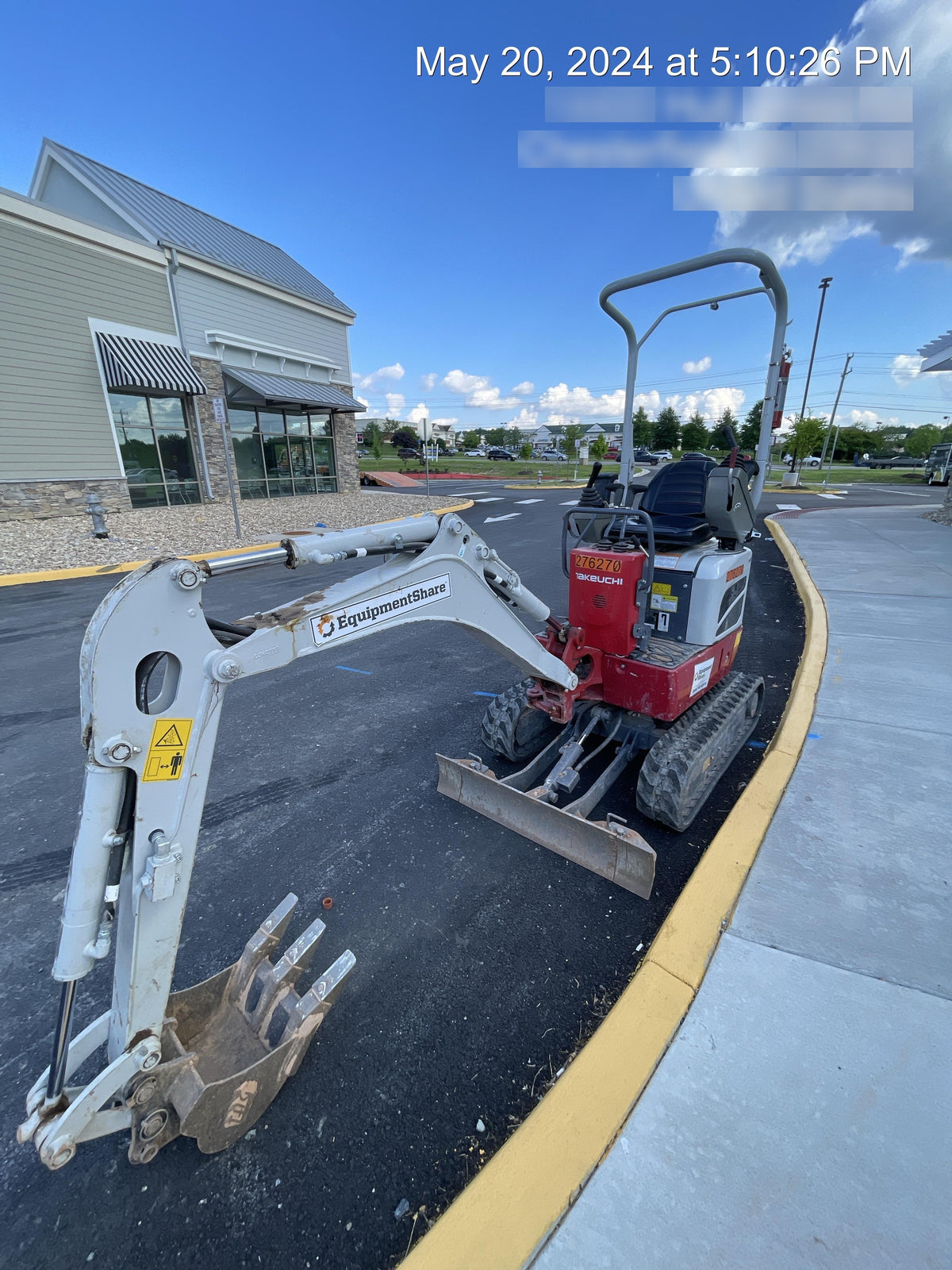 2022 TAKEUCHI TB210R