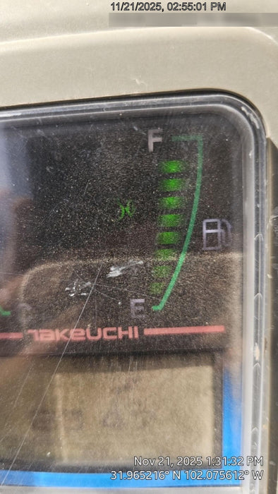 2021 TAKEUCHI TB235-2R