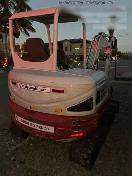 2021 TAKEUCHI TB240R