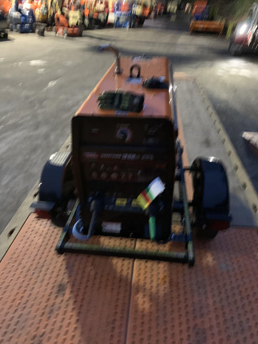 2021 Lincoln Electric Vantage 322 Vantage 322 Ready Pak 3 w/ Decals, ORANGE (includes trailer, cable rack, fender light kit) NO Telematics