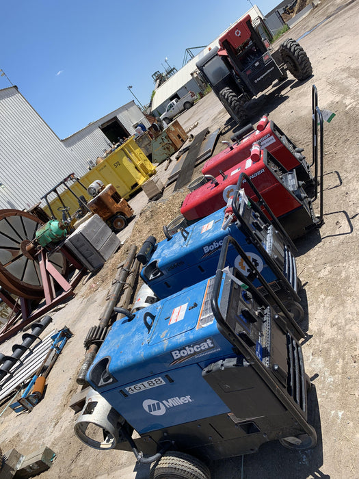 2019 Miller Electric BOBCAT 250 Standard w/Running Gear, Bracket, Hose